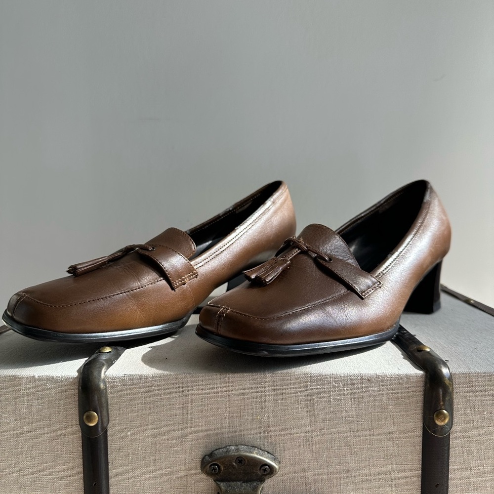 Etienne Aigner Brown Leather Loafers 8.5